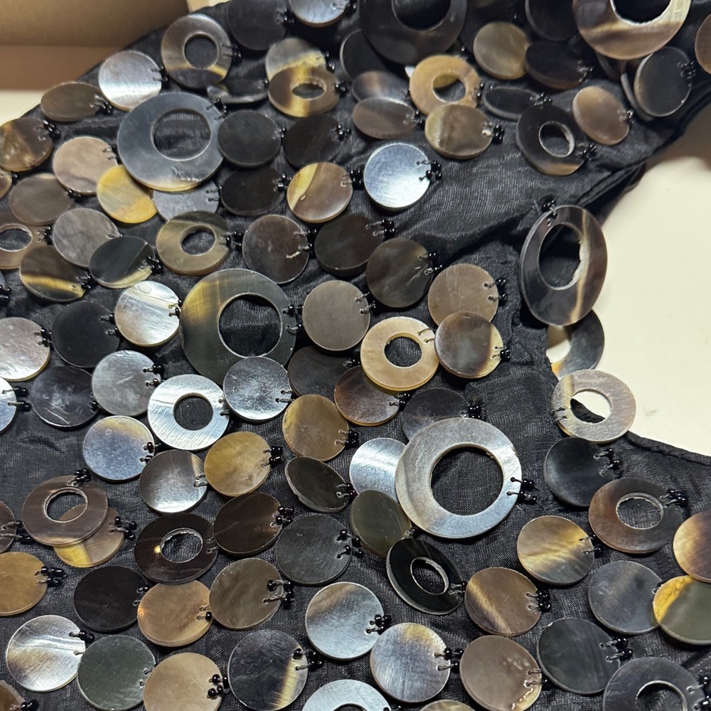Elegant Black Sequin Shoulder Bag - Picture 8 of 8